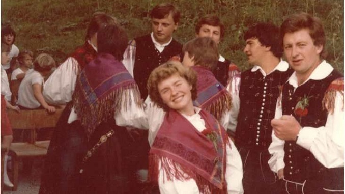Folklora-80PD 1982